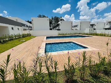 PISCINAS