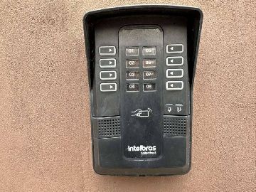 INTERFONE 