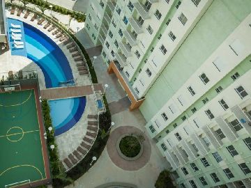 VISTA PISCINA E QUADRA