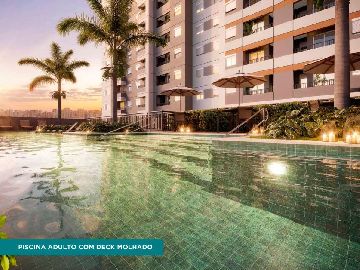 PISCINA C/DECK