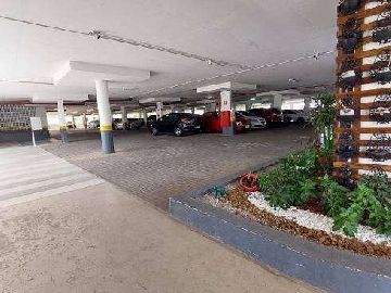 ESTACIONAMENTOS