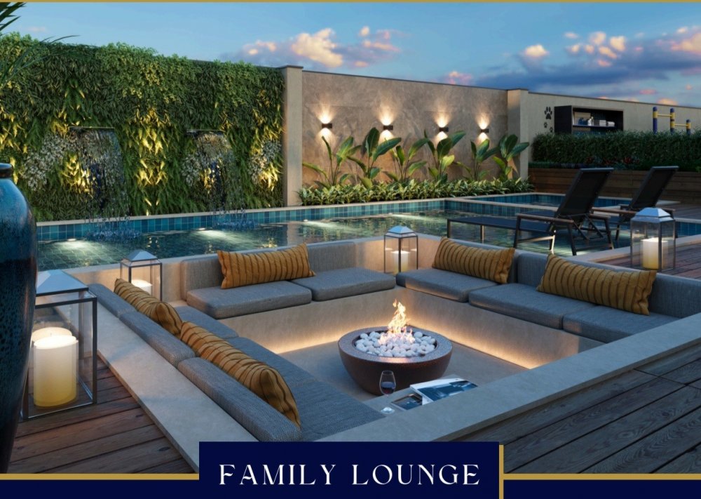 FAMILY LOUNGE