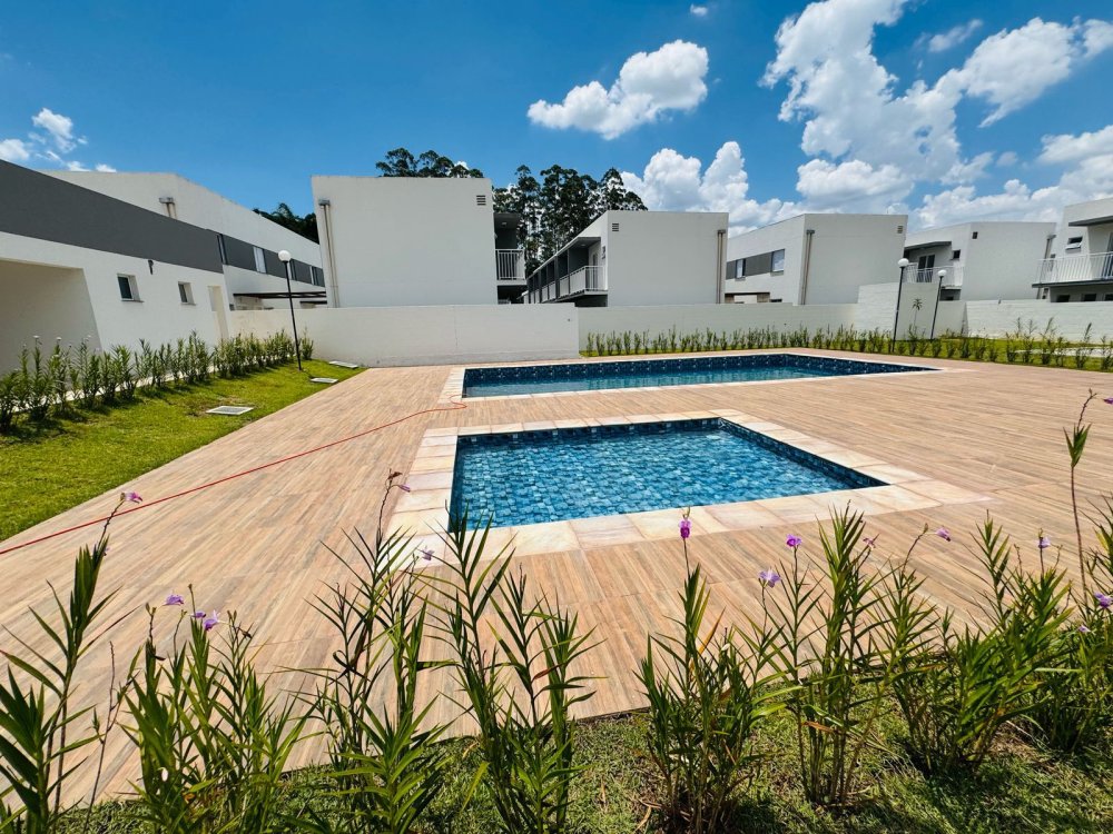 Casa em Condomínio - Venda - Jardim Sandra - Cotia - SP