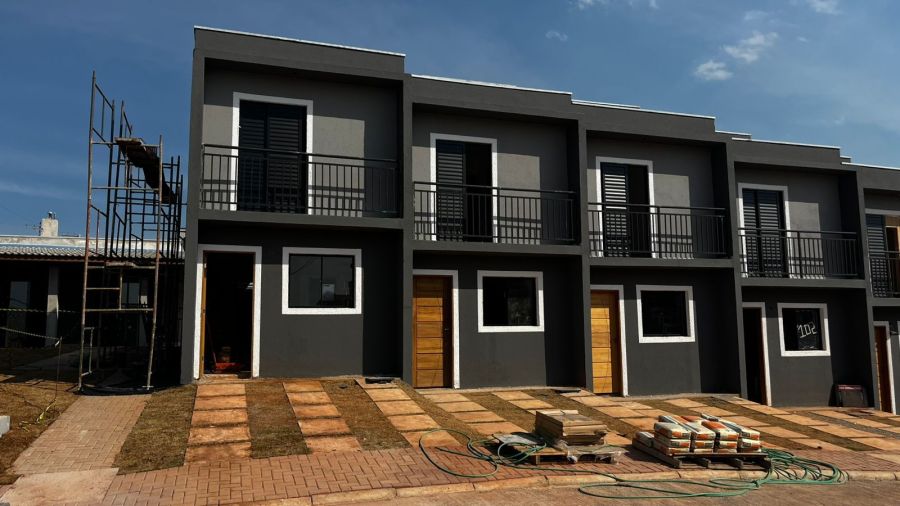 Casa em Condomínio - Venda - Capuava - Cotia - SP