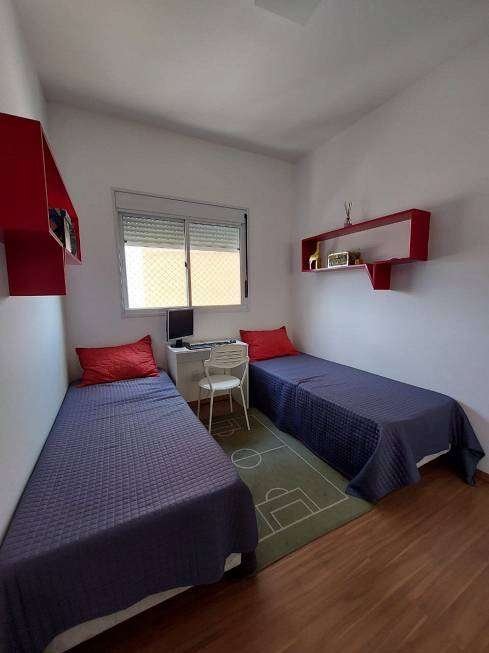 QUARTO (DECORADO)