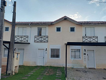 Casa em Condom�nio � Venda