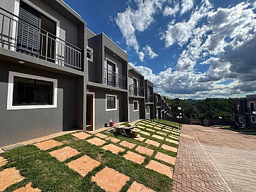 Casa em Condom�nio � Venda