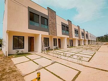 Casa em Condom�nio � Venda