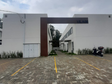 ALAMEDA CASAS 