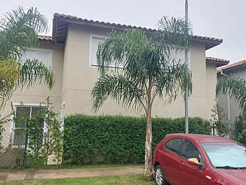 Casa em Condom�nio � Venda